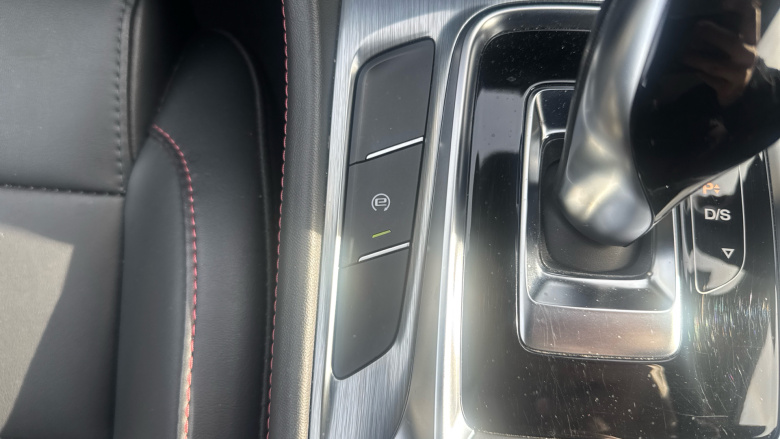 MG Hs 1.5 T-GDI Excite 5dr DCT Petrol Hatchback